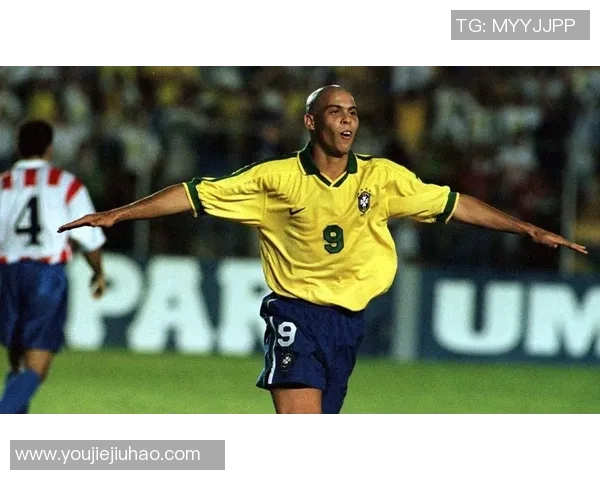 1998年世界杯足球明星回顾与传奇球员的巅峰表现分析